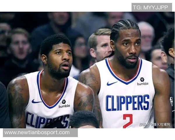 乔治妻子生日聚会合影多位球员太太同框展现友谊与魅力